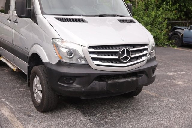 2015 Mercedes-Benz Sprinter Crew Vans 4WD 2500 144"
