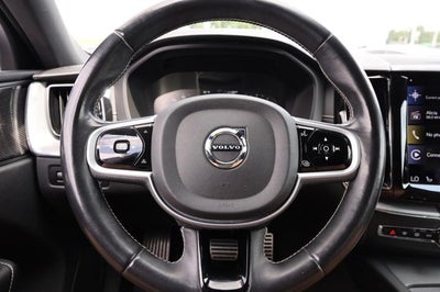 2021 Volvo XC60 R-Design