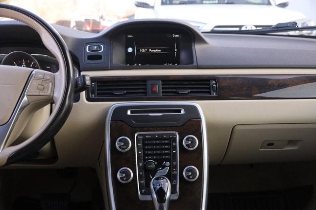 2016 Volvo XC70 T5 Premier