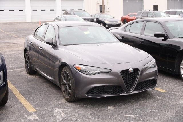 2019 Alfa Romeo Giulia Base