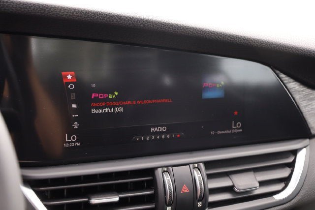 2019 Alfa Romeo Giulia Base