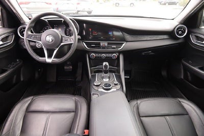 2019 Alfa Romeo Giulia Base