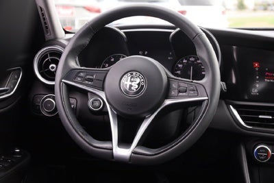 2019 Alfa Romeo Giulia Base