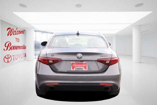 2019 Alfa Romeo Giulia Base