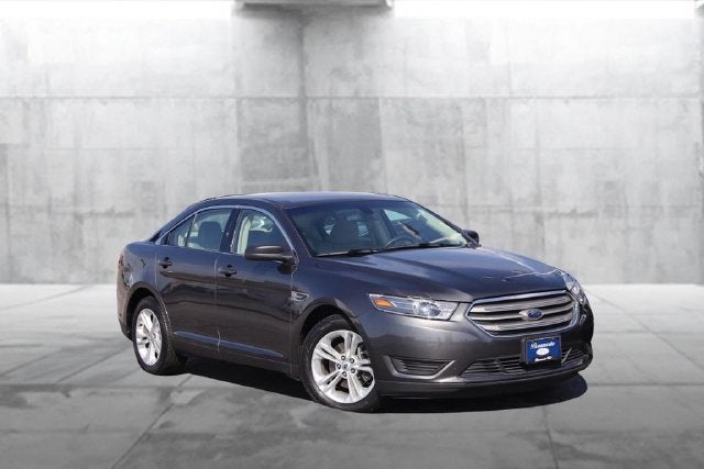 2018 Ford Taurus SE