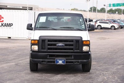 2008 Ford E-350SD XLT