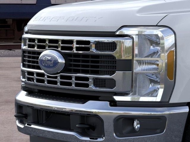 2026 Ford F-350SD XLT DRW