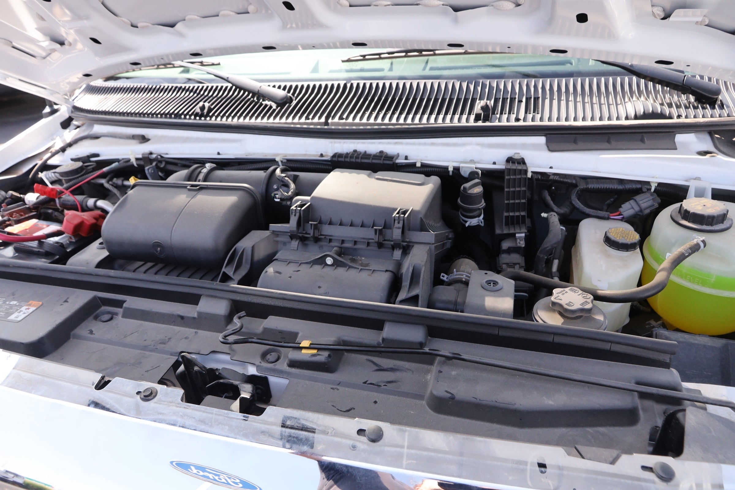 2024 Ford Econoline Cutaway E-350 SRW