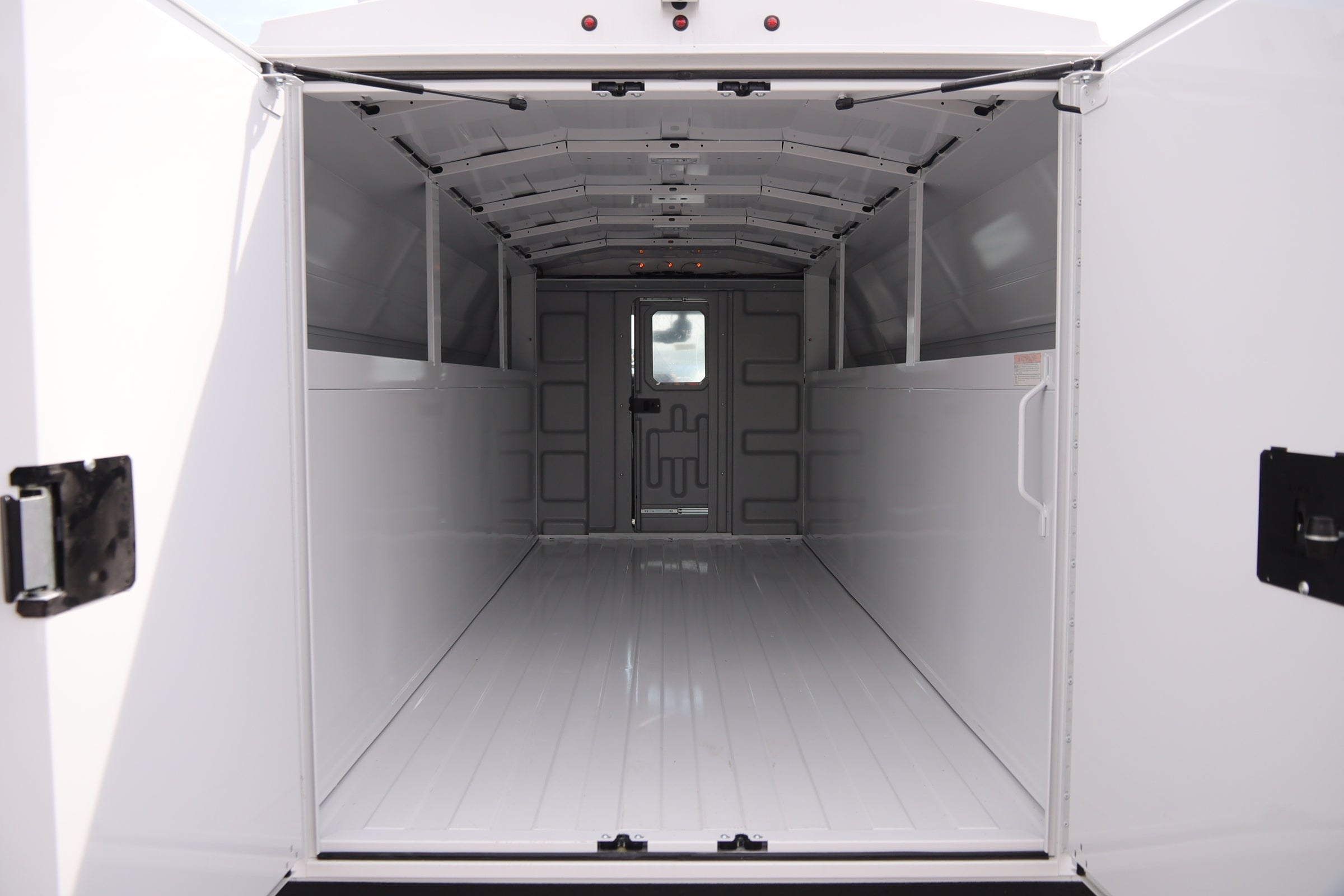 2026 Ford E-350SD Base Cutaway