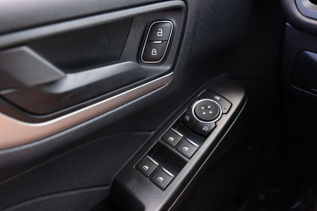 2022 Ford Escape S