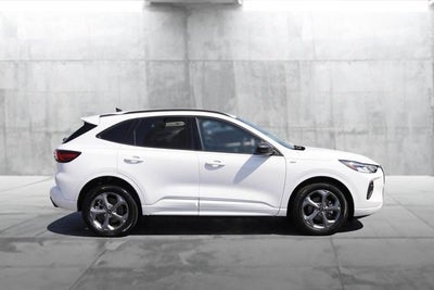 2023 Ford Escape Hybrid ST-Line
