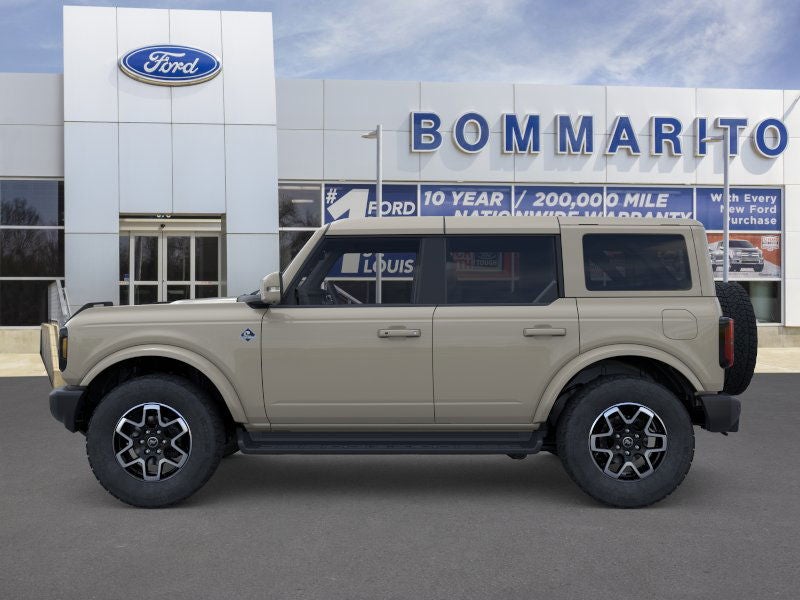 2025 Ford Bronco Outer Banks®