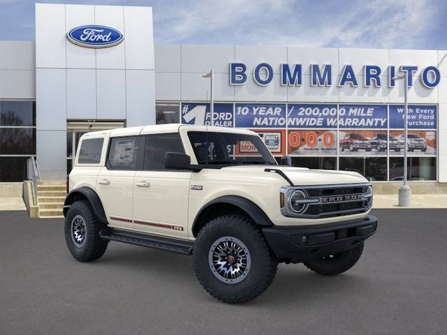 2026 Ford Bronco Outer Banks®