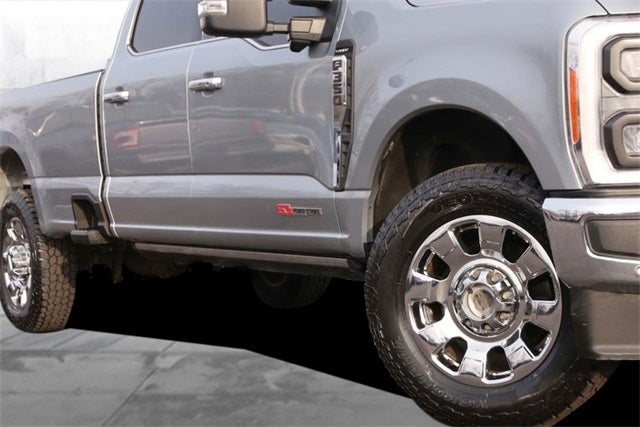 2023 Ford F-350SD Lariat