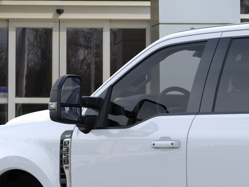 2026 Ford Super Duty F-350® XLT