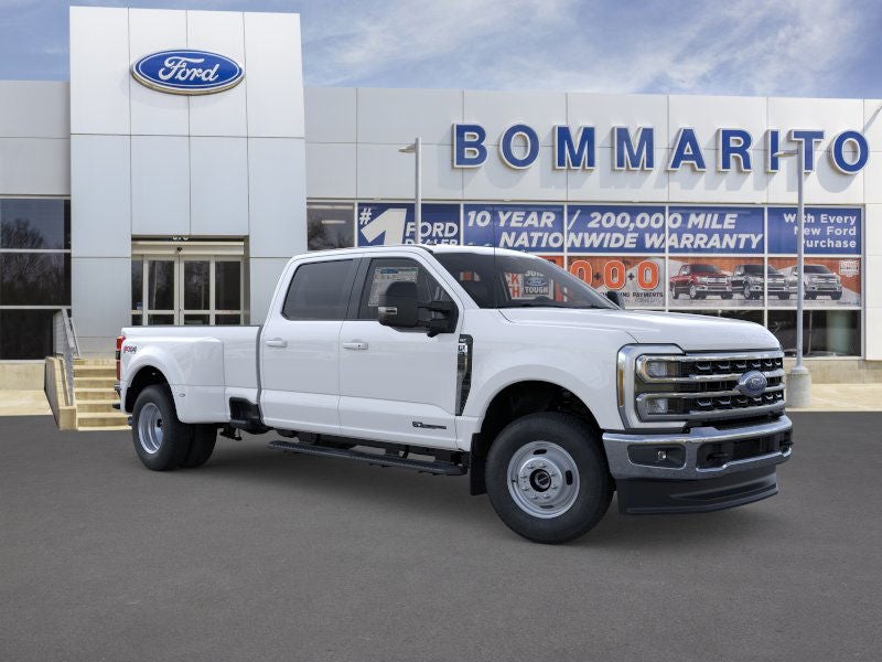 2026 Ford Super Duty F-350® XLT