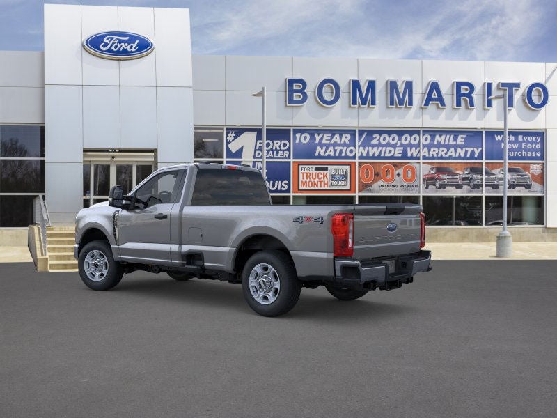 2026 Ford Super Duty F-350® XLT