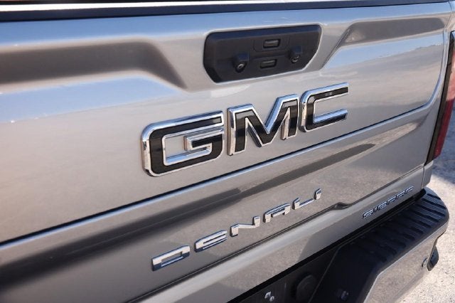 2025 GMC Sierra 2500HD Denali Ultimate