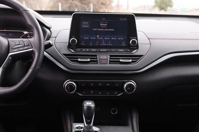 2022 Nissan Altima 2.5 SR