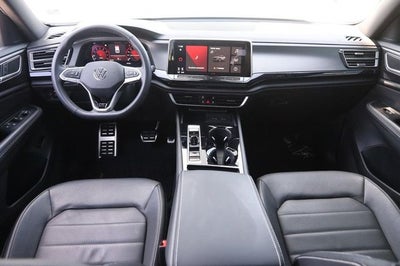 2024 Volkswagen Atlas Cross Sport 2.0T SEL R-Line
