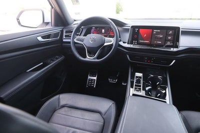 2024 Volkswagen Atlas Cross Sport 2.0T SEL R-Line