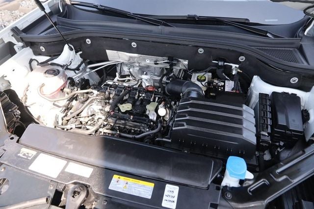 2024 Volkswagen Atlas Cross Sport 2.0T SEL R-Line
