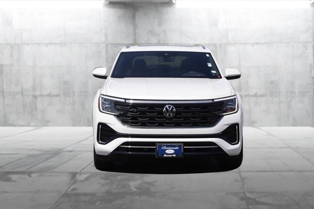 2024 Volkswagen Atlas Cross Sport 2.0T SEL R-Line