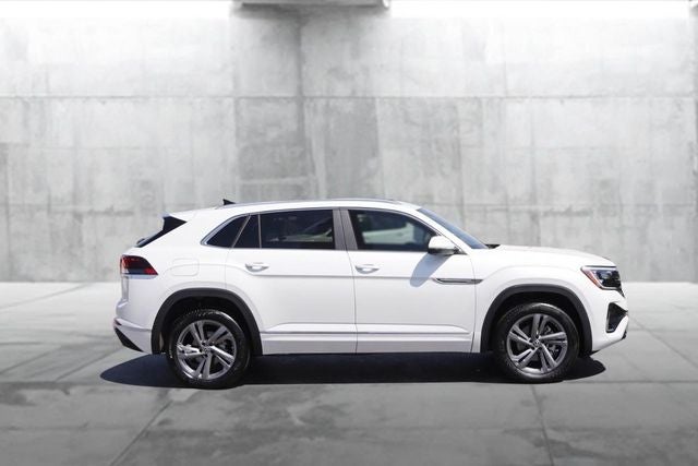 2024 Volkswagen Atlas Cross Sport 2.0T SEL R-Line
