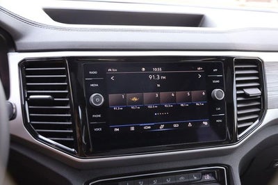 2022 Volkswagen Atlas Cross Sport 3.6L V6 SE w/Technology