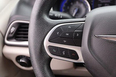 2021 Chrysler Voyager LXI