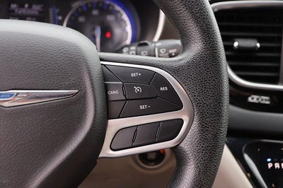 2021 Chrysler Voyager LXI