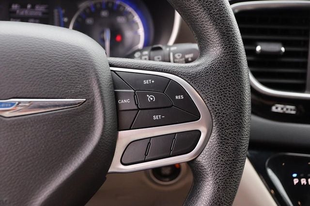 2021 Chrysler Voyager LXI