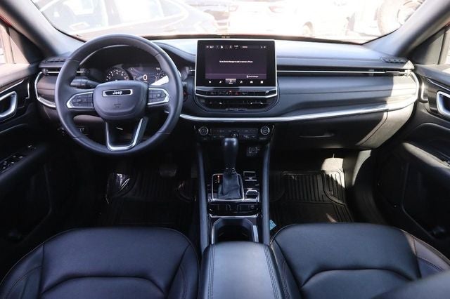 2023 Jeep Compass (Red) Edition