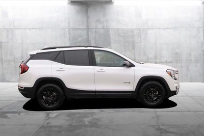 2024 GMC Terrain AT4