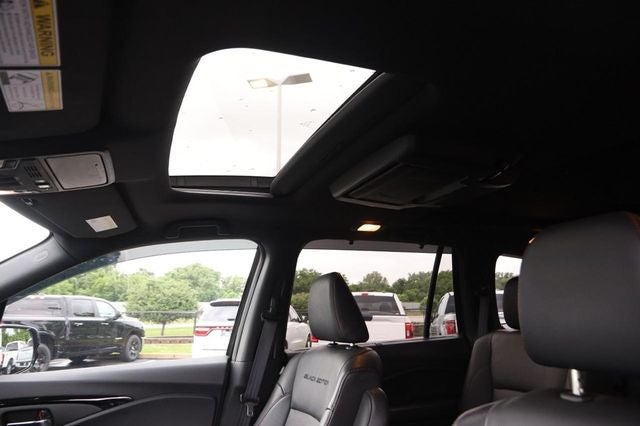 2022 Honda Pilot Black Edition