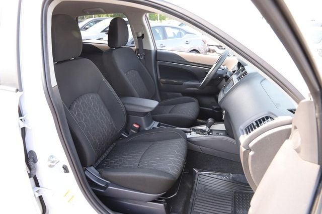 2024 Mitsubishi Outlander Sport 2.0 ES