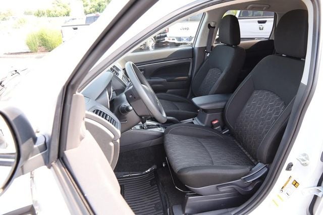 2024 Mitsubishi Outlander Sport 2.0 ES