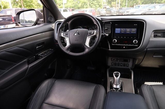 2022 Mitsubishi Outlander PHEV SEL