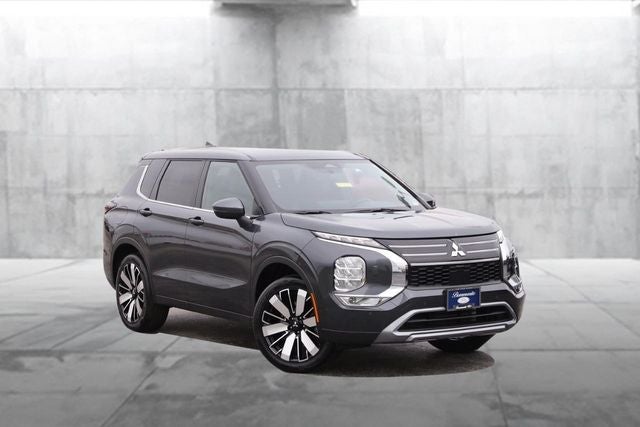2025 Mitsubishi Outlander Trail Edition