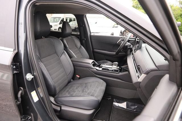 2025 Mitsubishi Outlander Trail Edition