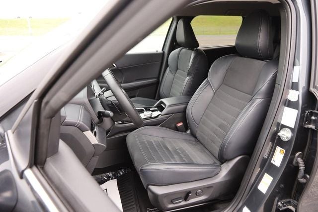 2025 Mitsubishi Outlander Trail Edition