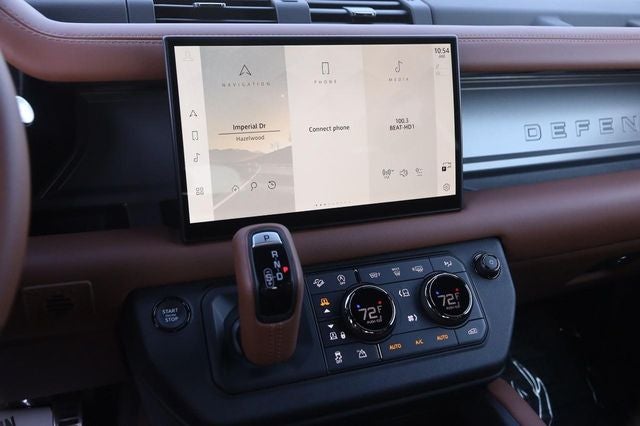 2025 Land Rover Defender 110 V8