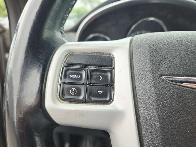 2013 Chrysler 200 Limited