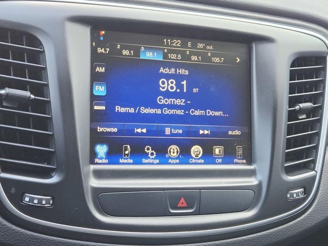 2015 Chrysler 200 Limited