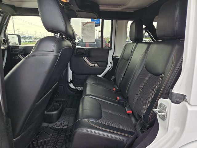 2016 Jeep Wrangler Unlimited Sahara