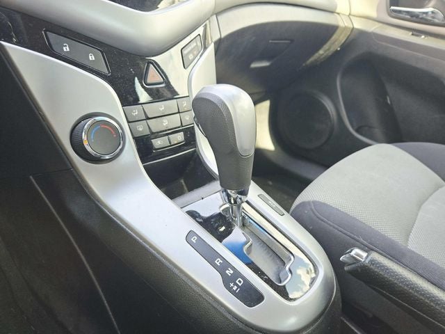 2013 Chevrolet Cruze LS