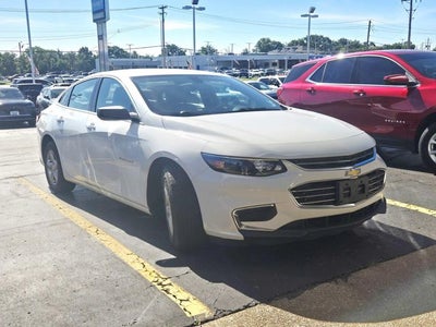 2017 Chevrolet Malibu LS 1LS