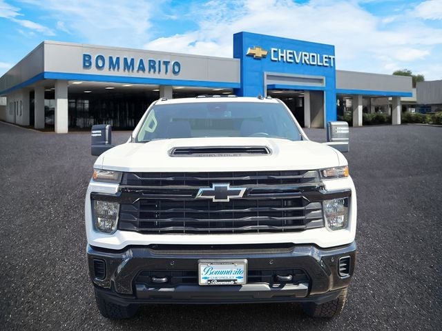 2026 Chevrolet Silverado 2500HD Custom