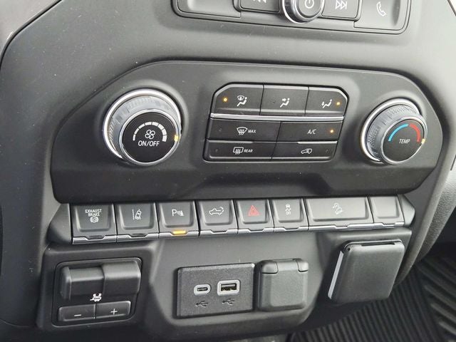 2026 Chevrolet Silverado 2500HD Custom