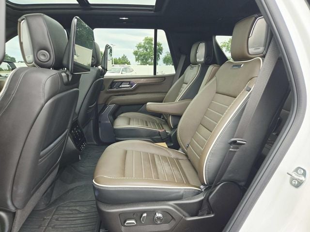 2025 GMC Yukon Denali Ultimate